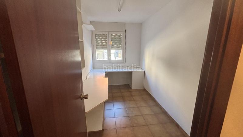 Foto 68d7bdde-02d5-44aa-bb24-66f0da9fc5c8. Piso cerca del paseo verdaguer en Llevant Igualada