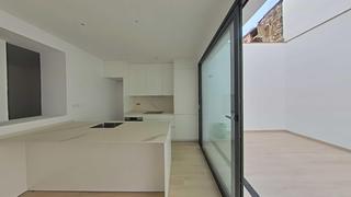 Xalet a Barri del Centre. Junto plaça doctor robert, y mútua de terrassa