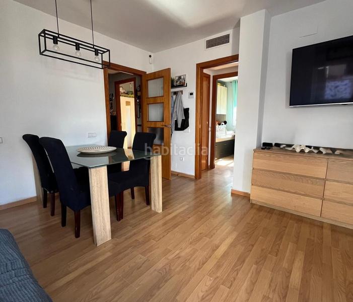 Foto fb398f92-cf58-437c-bad5-d22d67a83e44. Planta baja zona barri font en Nucli Urbà Esparreguera