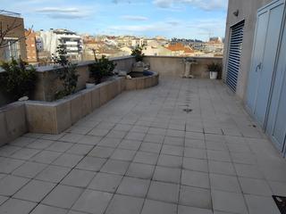 Dúplex en Barri del Centre. Junto iglesias sant pere