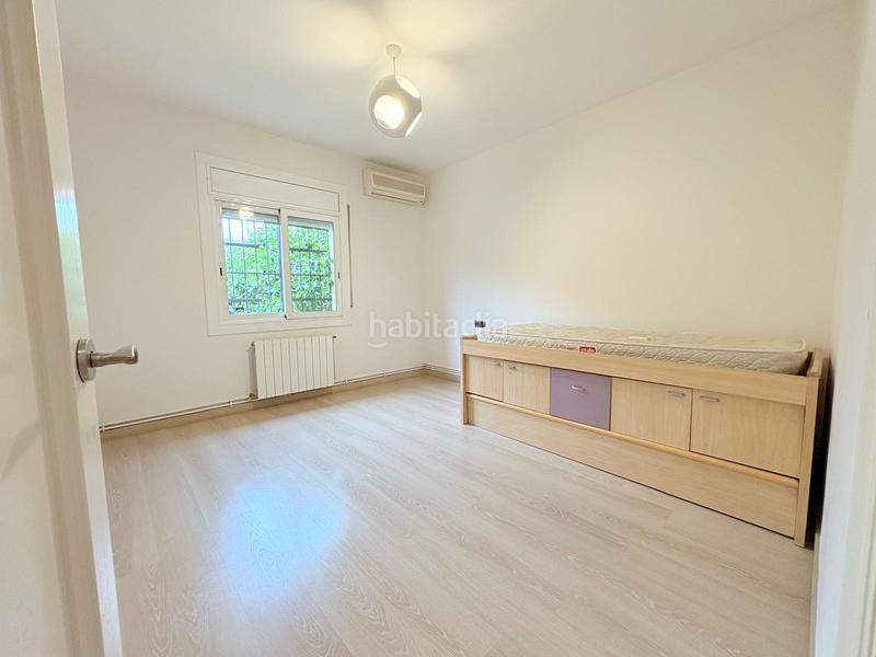 Foto 9082adc0-bbf4-4c8d-9c58-3a0539e40efe. Xalet amb calefacció a Ca n´Esteper-Can Gorgs-Can Gorgs II Barberà del Vallès