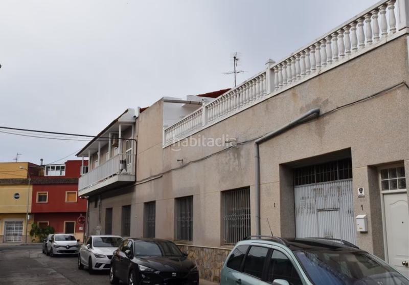 Foto fada7d90-ce0c-4afe-bb2b-41d717f9562f. Casa pareada a 10 minutos andando del centro en Orihuela ciudad Orihuela