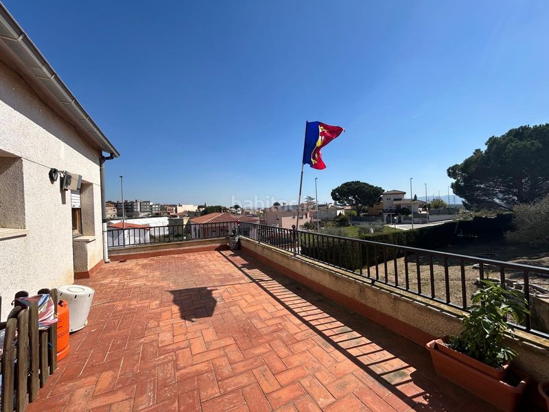 Foto a53c05bc-a2e9-4ad7-b1d4-5024c66063cf. Xalet amb aparcament a Piera