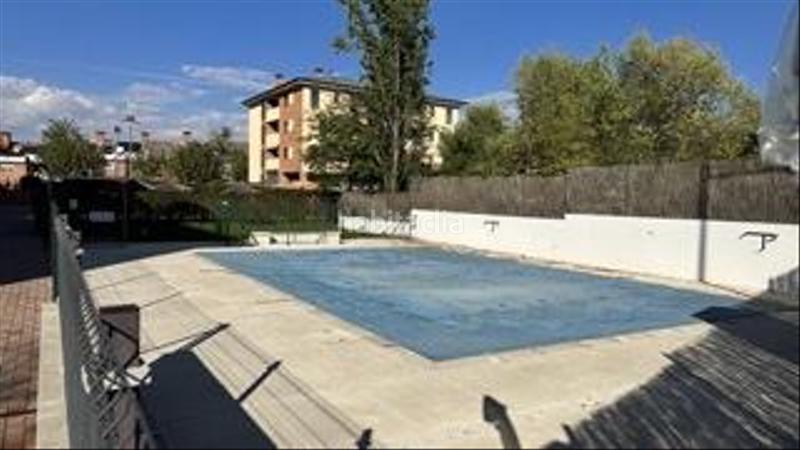 Foto 6f3cf69c-3772-4f4f-80c3-0932afdd01bb. Affitto piccolo appartamento con riscaldamento parcheggio piscina in Boadilla del Monte