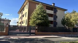 Alquiler Apartamento en Viñas Viejas. Piso de 130 m2 de 3hab garajetrasteroen viñas viejas