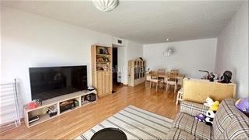 Foto 50ce5e10-af7a-42b8-b083-9d03ea5a3933. Lloguer apartament amb calefacció aparcament piscina a Boadilla del Monte