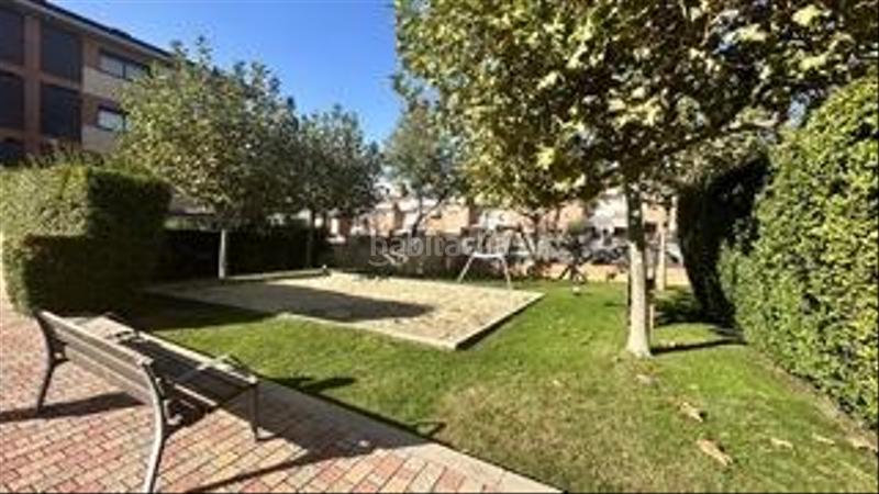 Foto b7094a5c-a58f-4848-93bf-400f0420963d. Lloguer apartament amb calefacció aparcament piscina a Boadilla del Monte