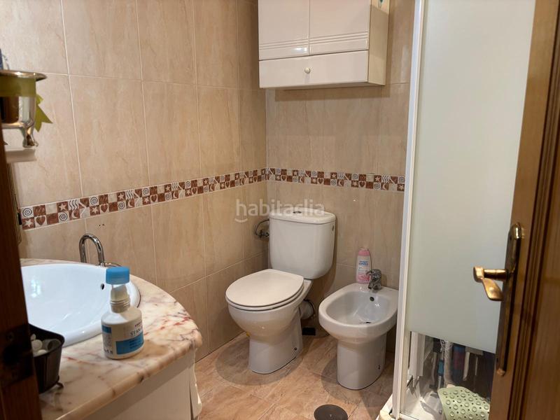 Foto 3ad22c68-6b6f-4d0a-b2bf-467276ebf44d. Apartamento calle cuenca con av del mediterraneo en Benidorm