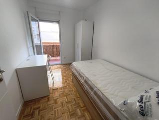 Miete Etagenwohnung in Canillejas. Calle santa tecla, canillejas