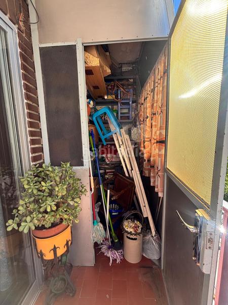 Foto ca78393e-c8cf-401b-99bc-3f5a749863eb. Piso esquina con calle de la esfinge. en Canillejas Madrid