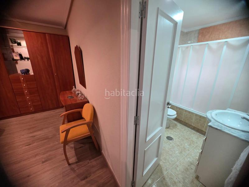 Foto 126ae88b-d634-4c39-a0e5-5aa0e45ef500. Apartment with heating parking in Centro Elda