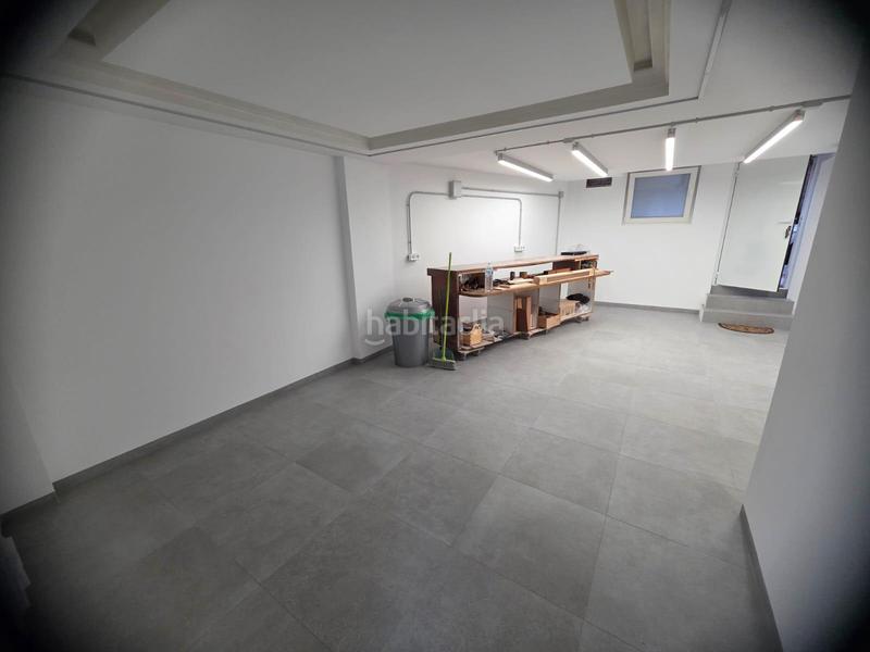 Foto 8615b1fa-0699-4085-b2aa-e565ad2742b3. Locale commerciale in El Carril - Paseo de Chapi Villena