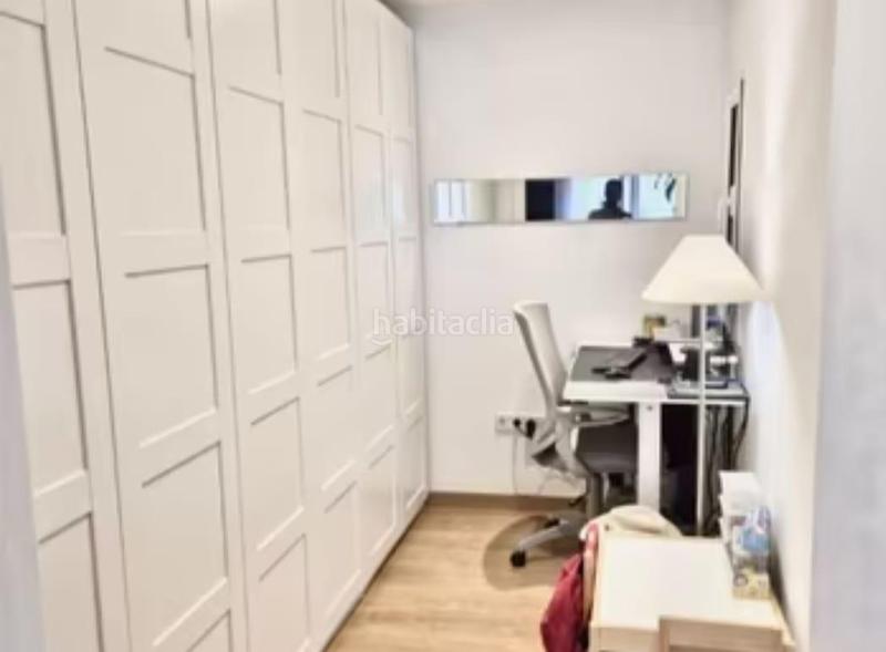 Foto a04edd59-9fb4-41dd-aafd-67dfc17d9b0d. Piso plaza alfons comín avda. república argentina en Barcelona