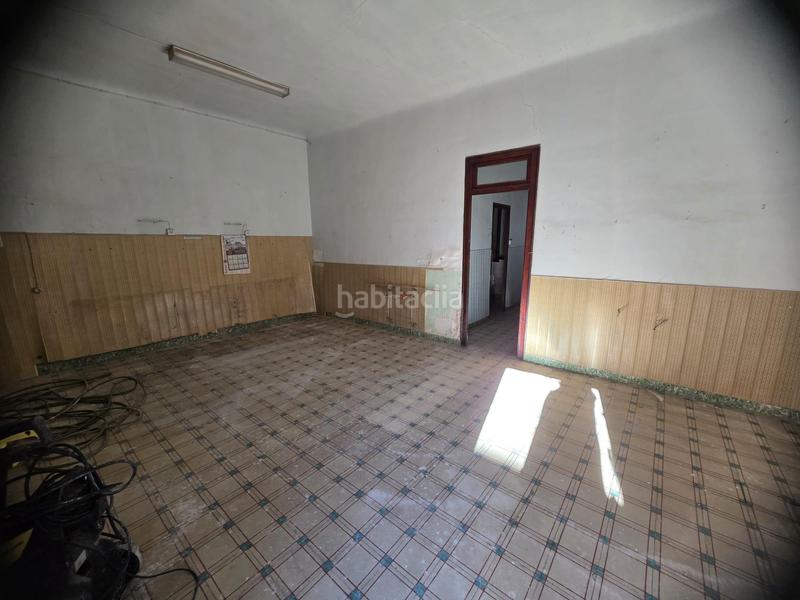 Foto 3d54e659-3f1d-49f2-8c61-7d93ea985e79. Towny house in Plaza Castelar - Mercado Central Elda