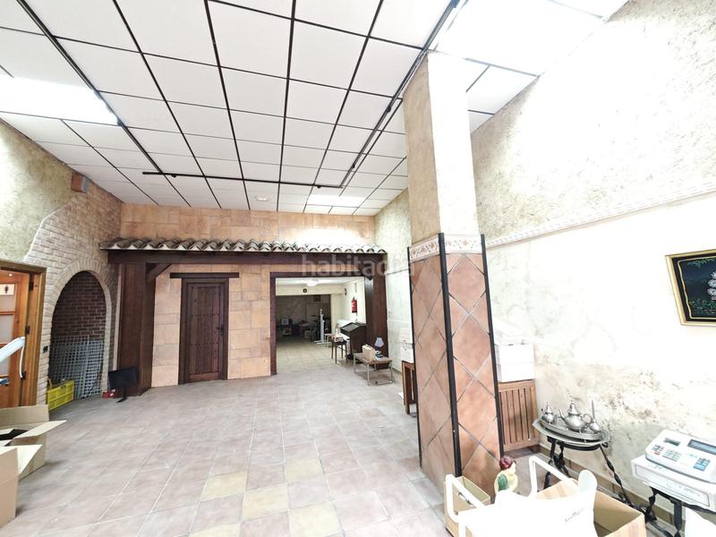 Foto 5aa6ebc3-67a9-4a19-b160-e3b121e10bb2. Locale commerciale in Casco Histórico de Vallecas Madrid