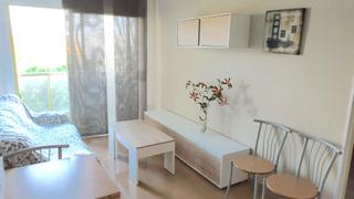 Apartament a Centre. En pleno centro de pineda, junto a estación de renfe.