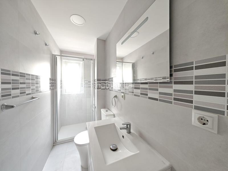 Foto 6ab9e19a-dfda-4188-8f5a-23dd5bfec5a5. Appartamento con riscaldamento in Canillejas Madrid