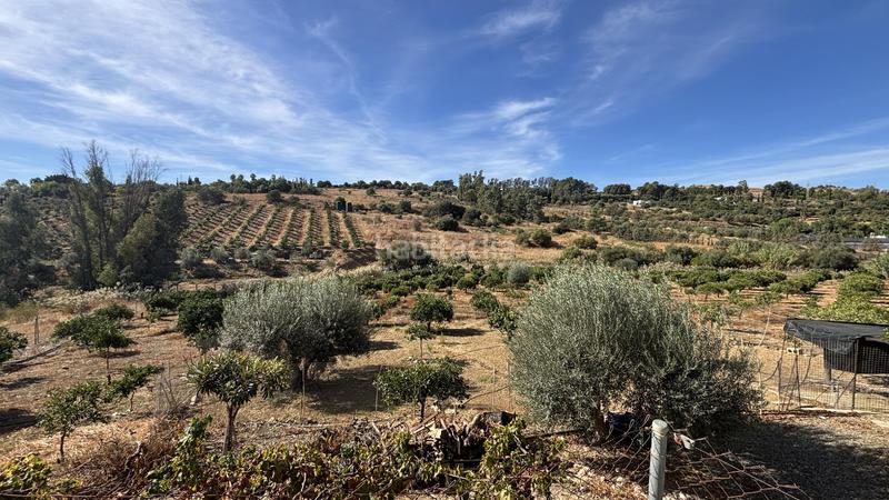 Foto 9f123a75-e995-46e2-8de0-35450351423f. Masia amb aparcament piscina a Pizarra