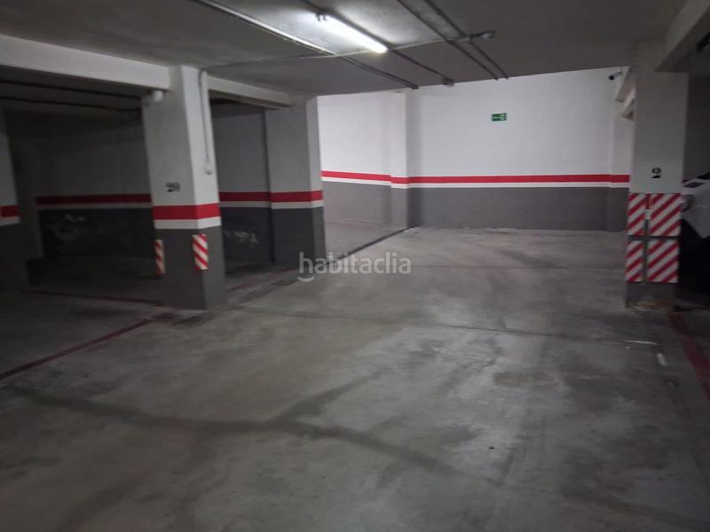 Foto 6740b579-104d-4d06-b7d3-4378481636da. Aparcament cotxe a Torredonjimeno