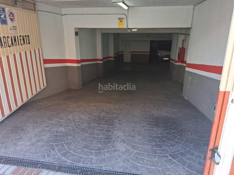 Foto a765f44b-2070-474f-b794-f073df0fd498. Aparcament cotxe a Torredonjimeno