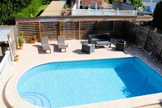 Chalet in Los Balcones y los Altos. A pocos minutos de las playas de orihuela costa