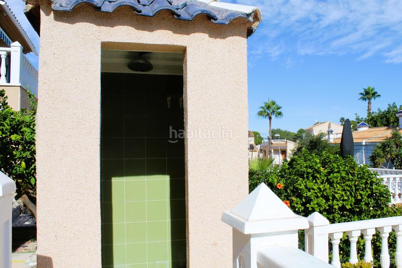 Foto f5f916b4-9ef9-4dd2-a3f8-2e2ec4695e2d. Chalet with parking pool in Los Balcones y los Altos Orihuela