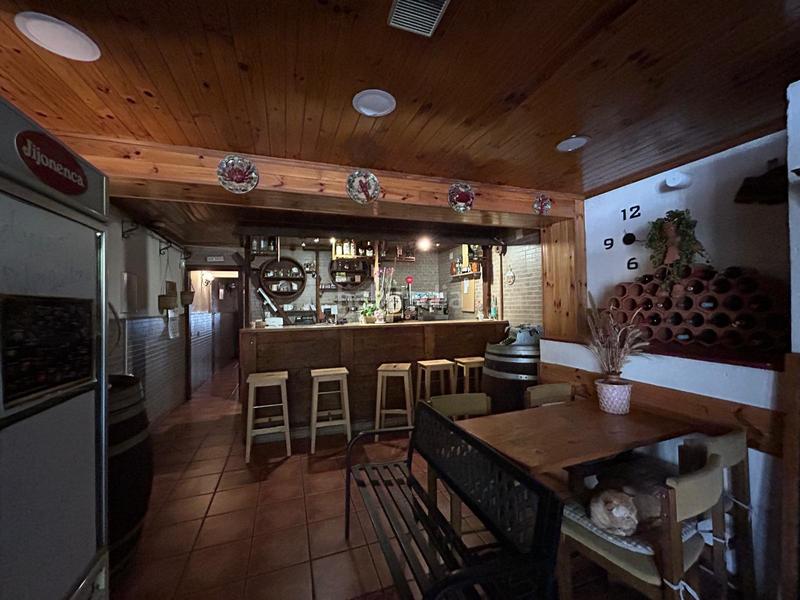 Foto 48b446bf-34ba-4719-9376-b82f35592e43. Maison jumelée avec chauffage parking dans Sant Llorenç d´Hortons