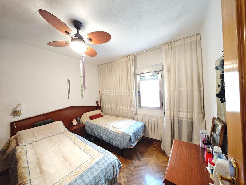 Foto ca4f25b9-647b-456a-8b7f-d5573c988b7c. Piso calle agastia zona San Juan Bautista ciudad lineal en Madrid