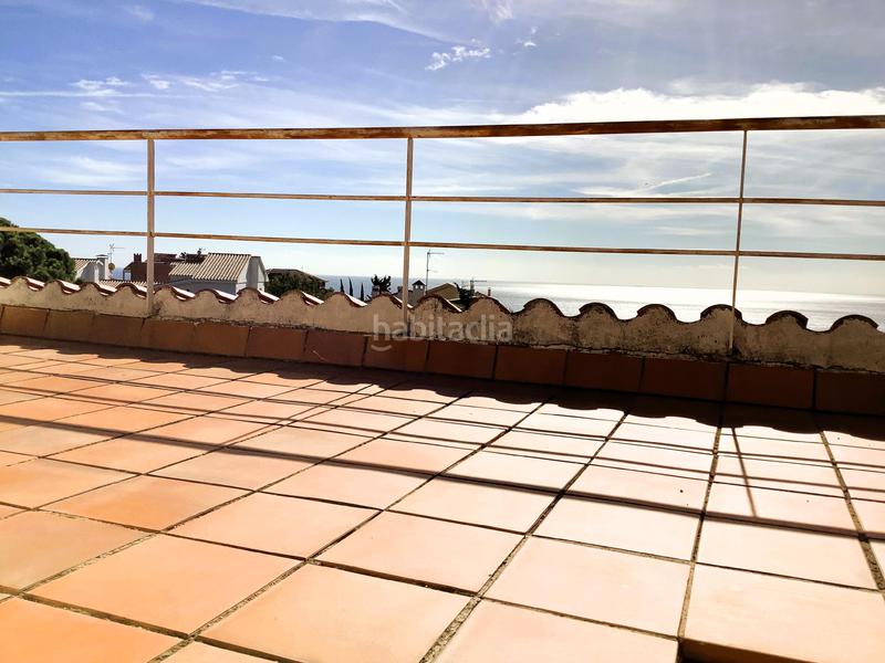 Foto 02cdc977-1cae-42cb-8b26-591b624c853d. Miete doppelhaus mit heizung parking pool in Teià