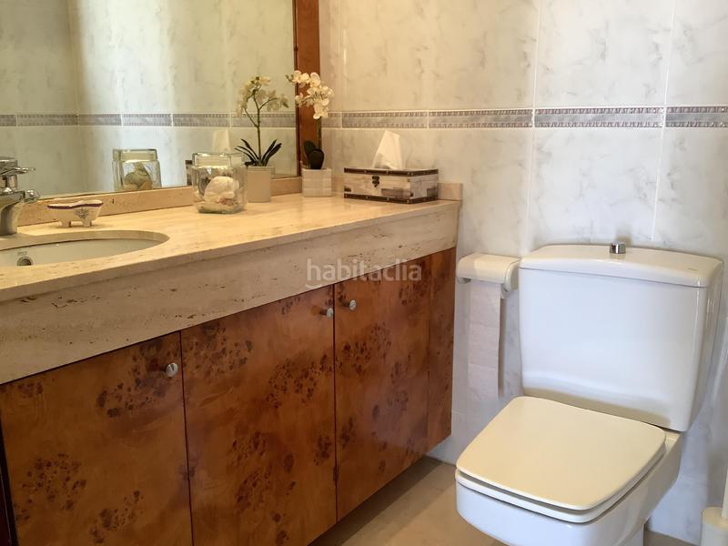 Foto 0736a0f3-4433-4f12-8586-5a9d139479b2. Miete doppelhaus mit heizung parking pool in Teià