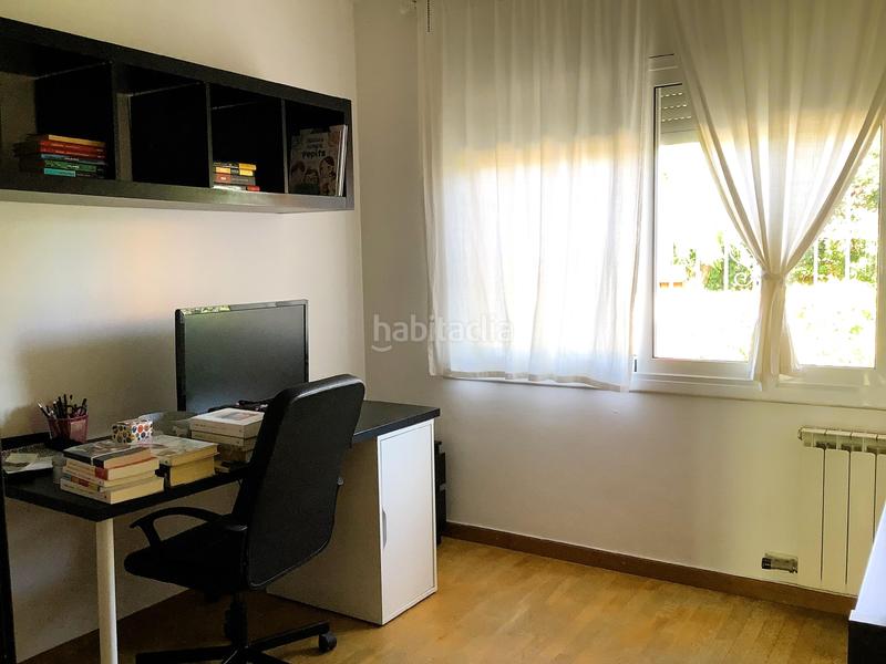 Foto 12888cc8-4ec3-434f-9051-f46e66b5e140. Miete doppelhaus mit heizung parking pool in Teià