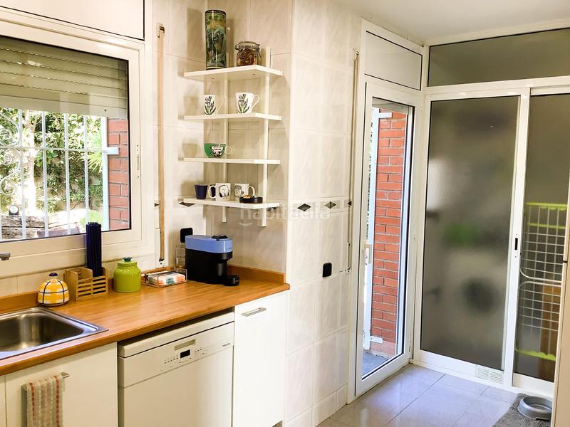 Foto 36a99f15-ed30-4396-8675-a596d5caa3b2. Miete doppelhaus mit heizung parking pool in Teià