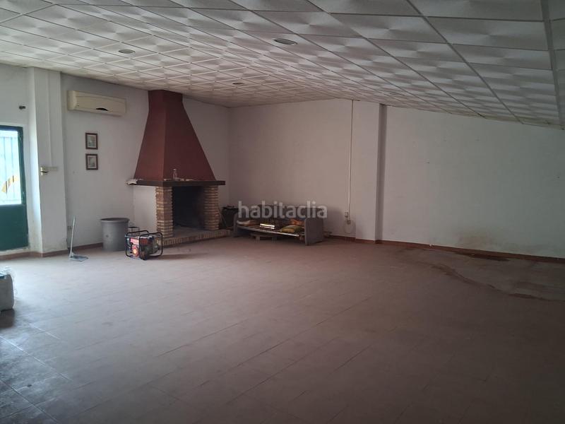 Foto b2b4ca23-989f-40da-b366-9cef6d840239. Chalet casa chalet en venta, solar ideal, bloque de pisos en Baeza