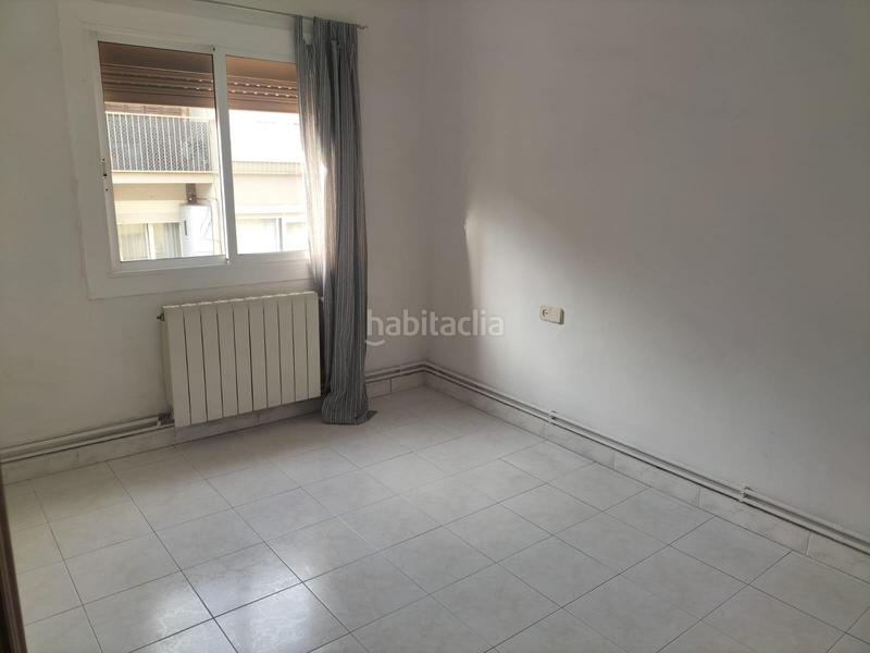 Foto 24fc2184-3cdb-4dc1-a536-044bf097e17d. Etagenwohnung mit heizung in Guinardó Barcelona