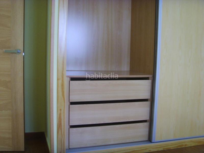 Foto b4d017cc-c88e-4873-bb12-2516f9fe6fdd. Alquiler apartamento piso en la zona de colon en Casco Antiguo Cáceres