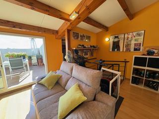 Dúplex a Palau-solità i Plegamans. Espectacular dúplex, a 5 minutos andando del centro