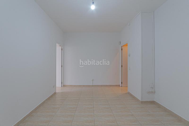 Foto 2c5af75f-374a-45e5-b0aa-1a89b6fbb31a. Apartament amb calefacció a Guinardó Barcelona