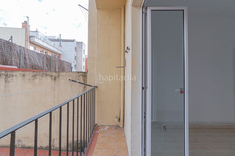 Foto 96fa3430-de20-452a-bf00-3ec36d792ac0. Apartament amb calefacció a Guinardó Barcelona