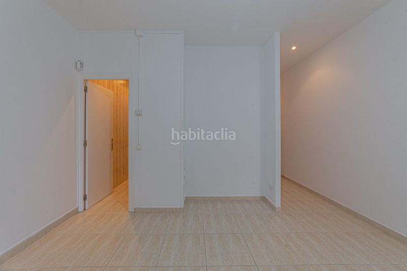 Foto c4ea9f82-b20b-4852-9011-35345e5f2571. Apartament amb calefacció a Guinardó Barcelona