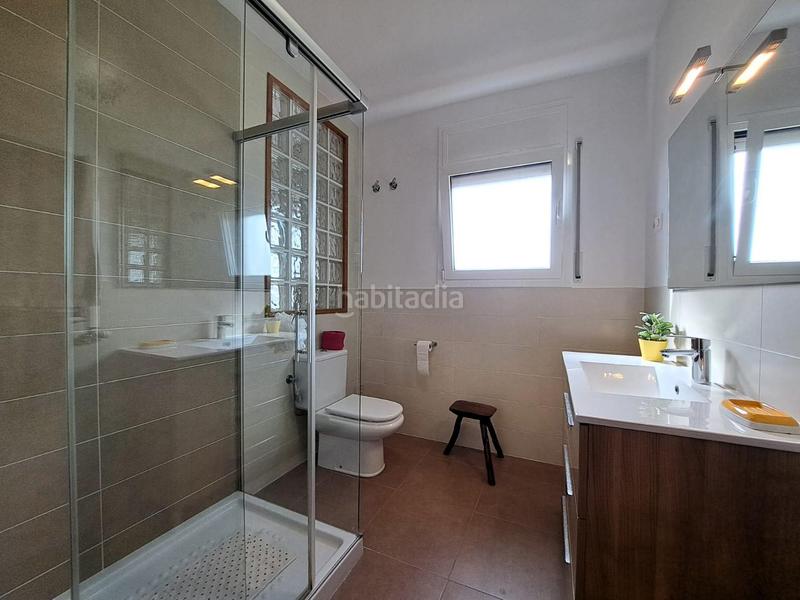 Foto 46569f05-2a23-4369-bed7-79fca6dd6cf7. Chalet urbanización can vilalba en Abrera