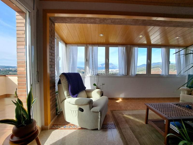 Foto 82a5cb3a-aa50-46e0-a0e4-3013bcef395a. Chalet urbanización can vilalba en Abrera