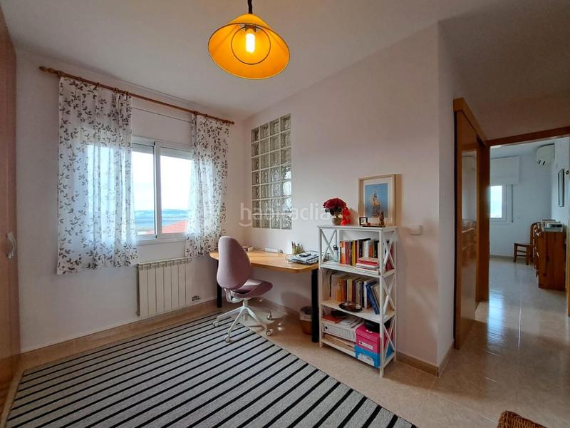 Foto 8cc42d97-4ed0-4bbc-9b93-093738f7f17f. Chalet urbanización can vilalba en Abrera