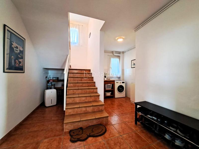 Foto 9b126b0c-3e52-4297-a186-4a47f4daa34b. Chalet urbanización can vilalba en Abrera