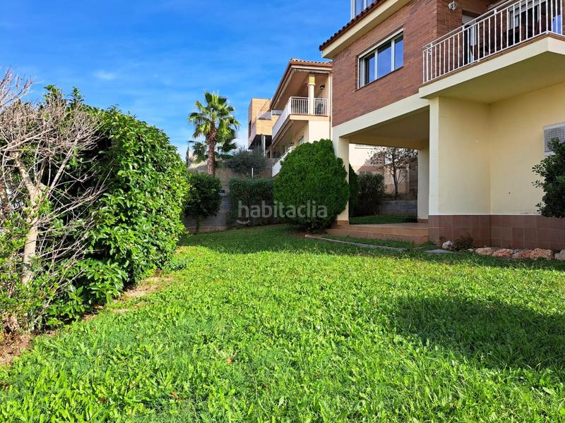 Foto c06a62f5-9475-4c6a-8585-07a6053b709a. Chalet urbanización can vilalba en Abrera