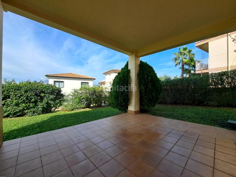 Foto dab41cf0-f4cc-464f-a1e1-b741cf2b9f0d. Chalet urbanización can vilalba en Abrera