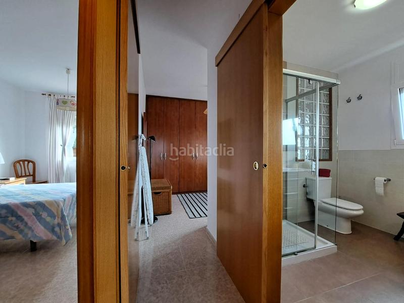 Foto f5c3a3ad-3269-43d3-90c7-58099004819c. Chalet urbanización can vilalba en Abrera