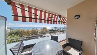 Pis a Centre. Primera línea de mar, junto a estación de renfe.