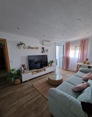 Pis a El Carmen. Ubicado frente a las marismas de san fernando.