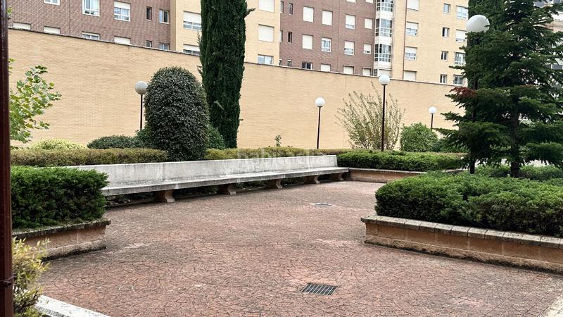 Foto fcce8339-ecd1-4a23-938f-5af61fd274d5. Piccolo appartamento con riscaldamento parcheggio piscina in Madrid