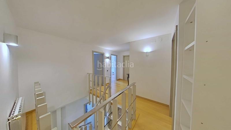 Foto b2170de8-beed-4f95-bcf6-a24582037c50. Duplex avec chauffage parking dans Vila de Gràcia Barcelona